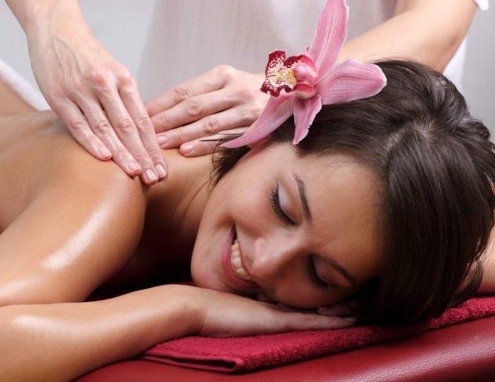 Массаж - Гостиничный комплекс «Лазурная Отель и СПА»